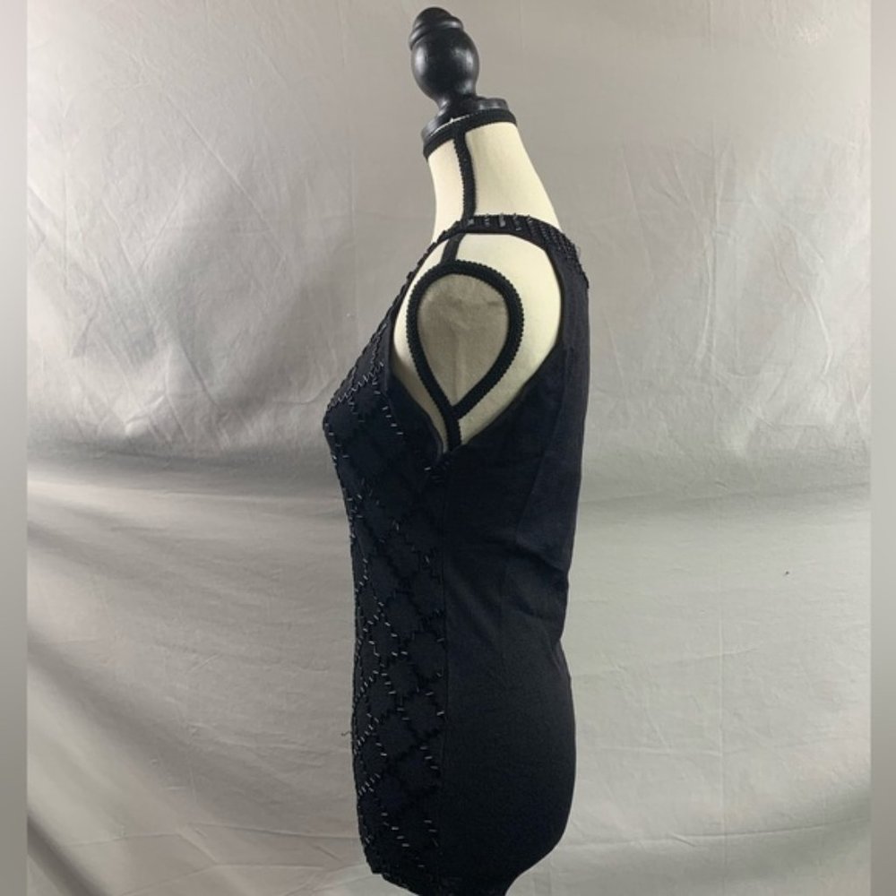 Black Beaded Diamond Lattice Sleeveless V-Neck Knit Tank Top - Picture 6 of 9